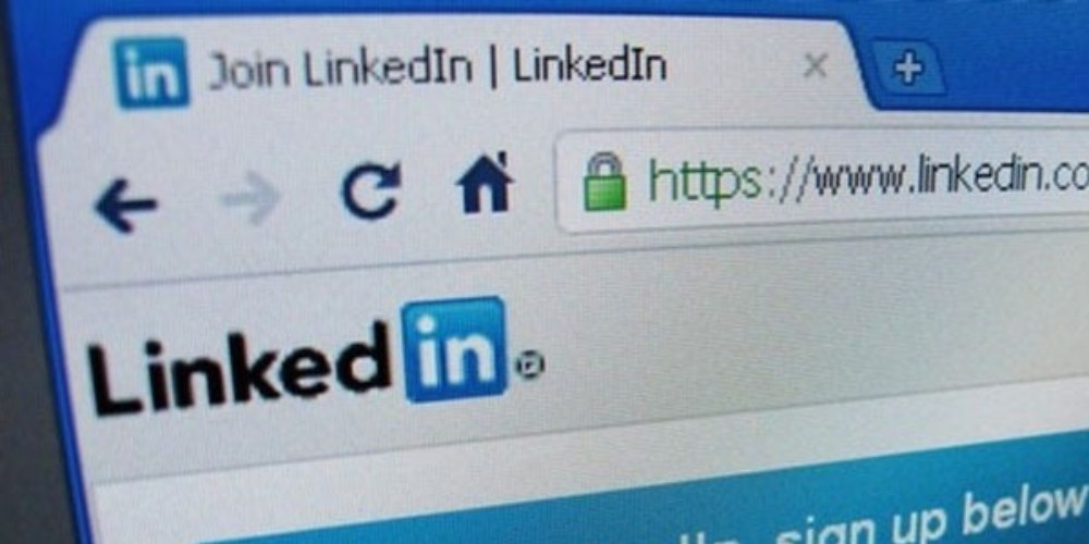 Utilizing LinkedIn Groups for Networking